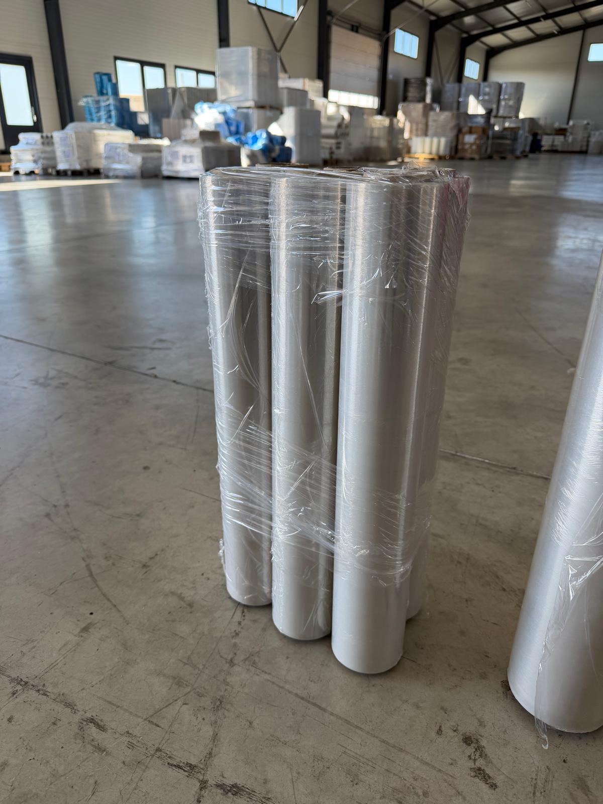 Folie stretch manual 23 my, 1,2 kg net - 25% reciclat